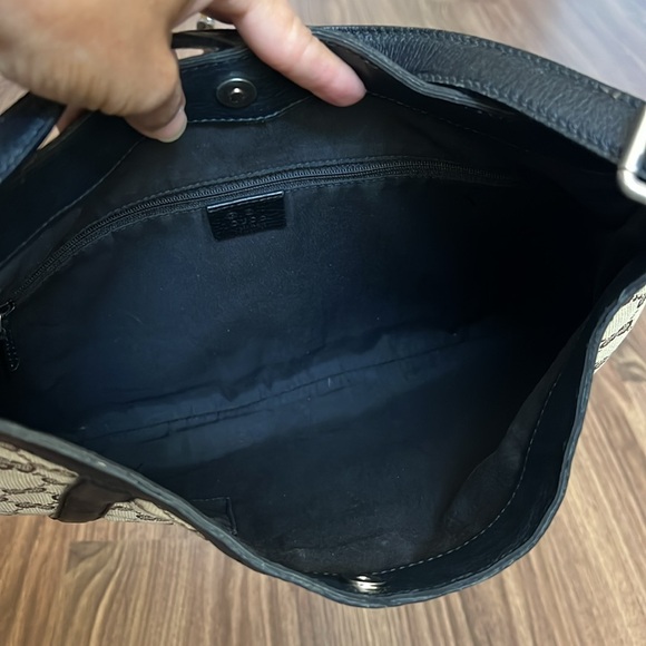A155 - π― % authentic Gucci shoulder bag - Picture 14 of 16